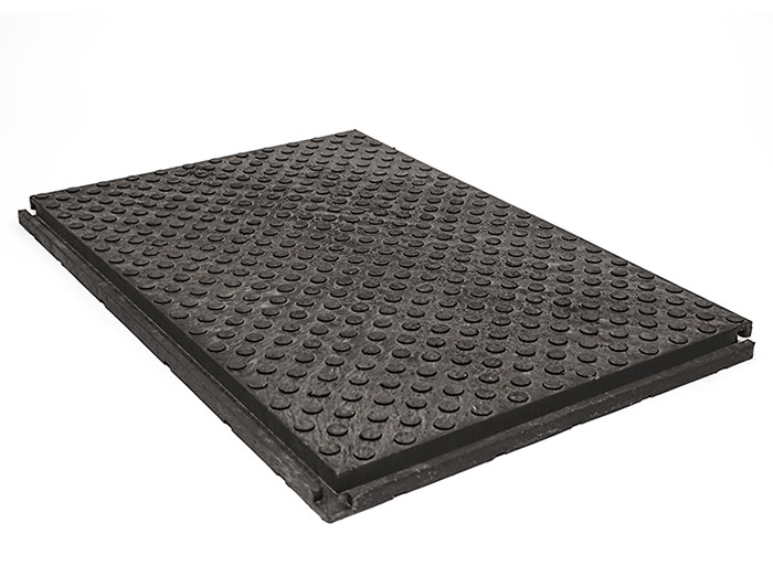 SBM43 - the heavy duty stable and stall mat